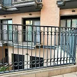 Casa Tita - Exclusivo Apartamento Con Gran Terraza Y Vistas A La Piscina En Lloret De Mar