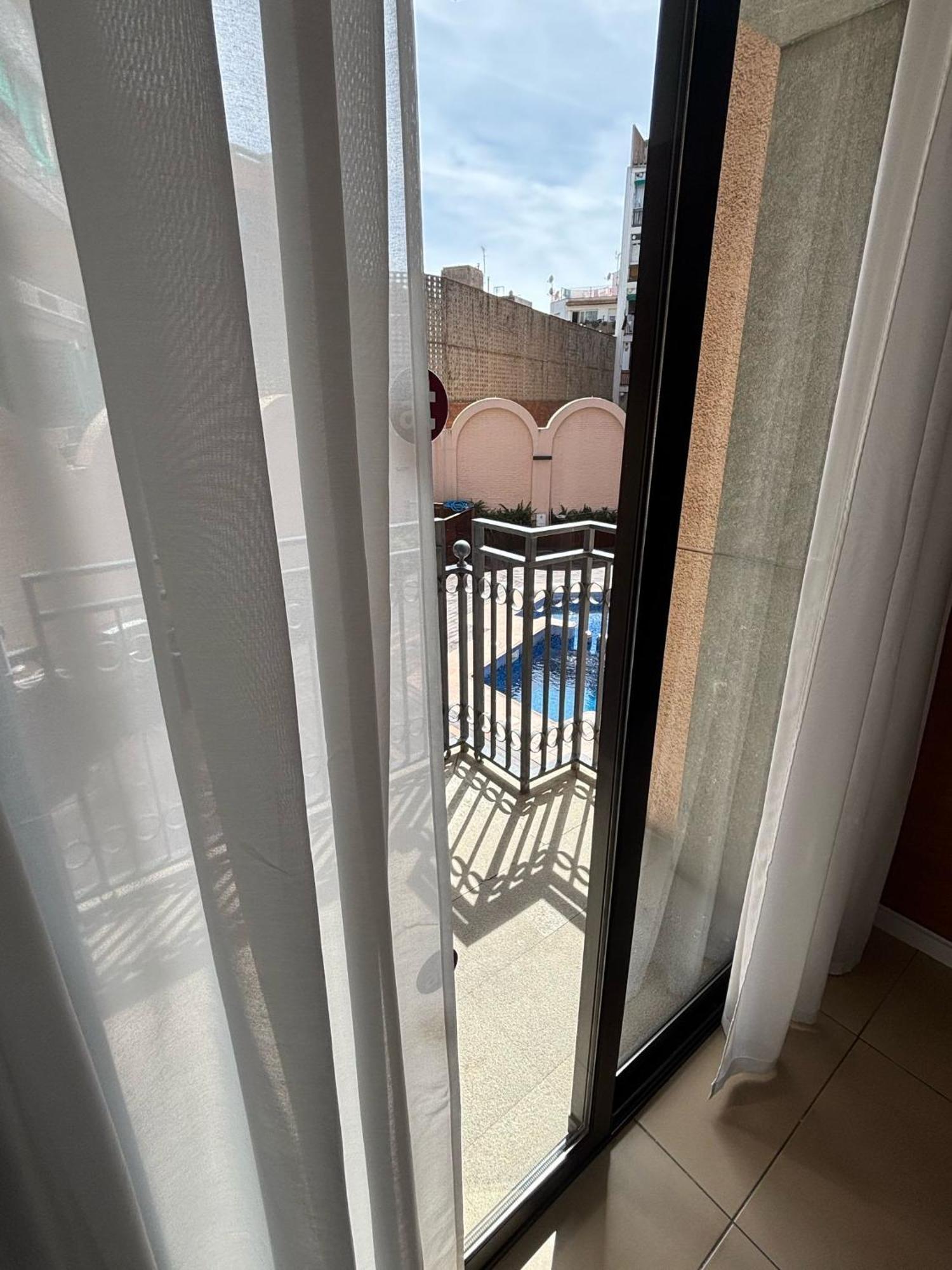 Casa Tita - Exclusivo Con Gran Terraza Y Vistas A La Piscina En Apartment Lloret de Mar
